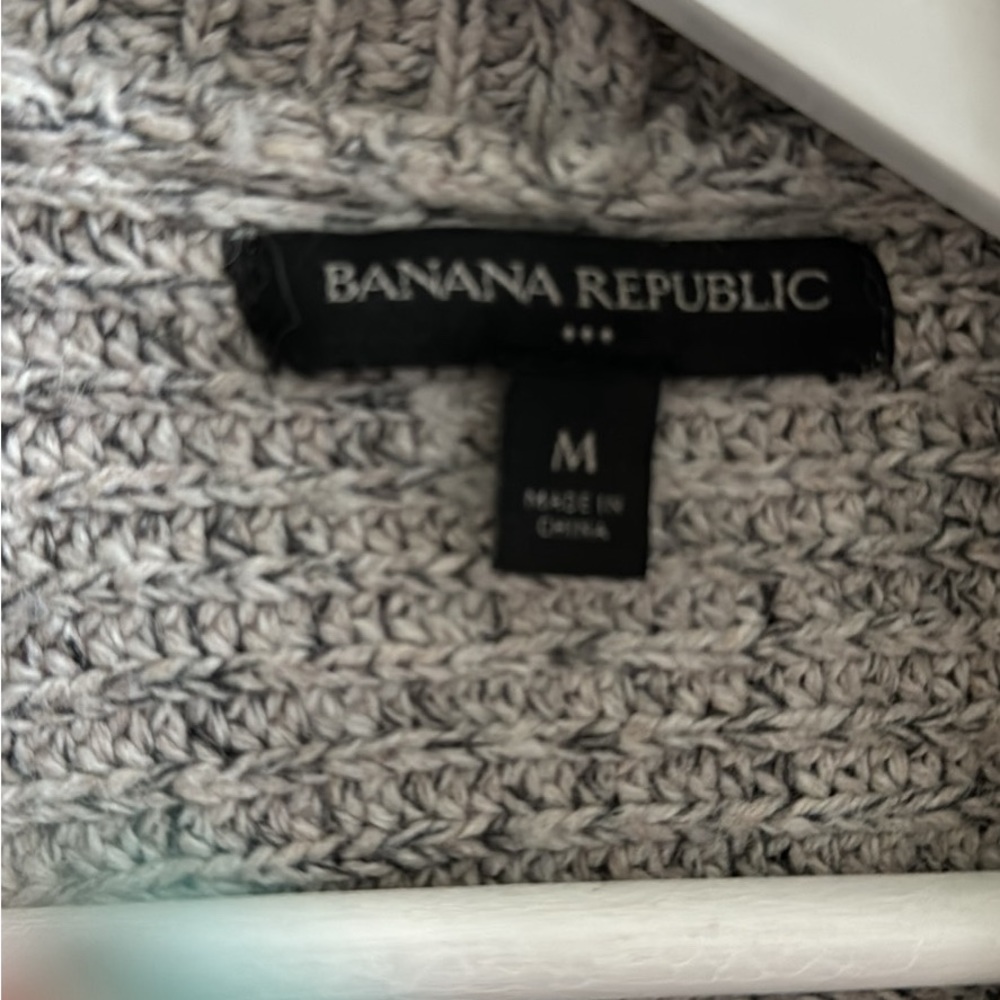 Thick Gray Banana Republic Knit Sweater M